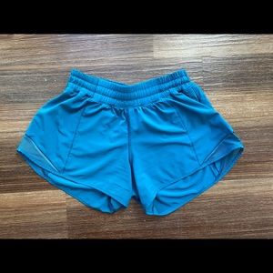 ✨ SOLD lululemon Hotty Hot Shorts ✨